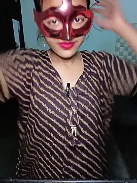 baby Cpl21 online show from 02/22/26, 02:02