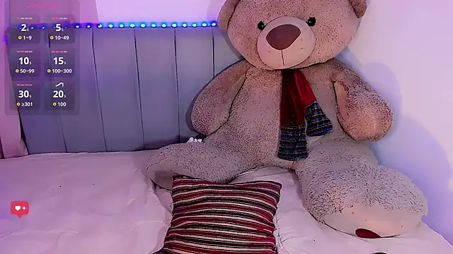 SexyNaza 1 online show from 04/05/26, 11:57