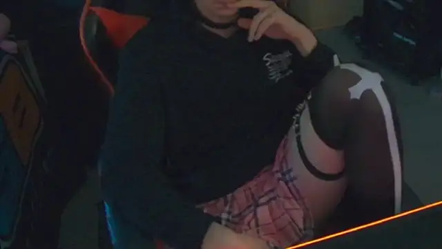 Liv shy666 online show from 11/06/25, 01:45