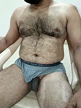 Snapshot of funnyboy_069 chatting on 05/22/26, 02:44 funnyboy 069 online show from 05/22/26, 02:44
