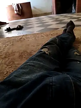 Snapshot of Realverse chatting on 11/14/25, 03:55 Realverse online show from 11/14/25, 03:55