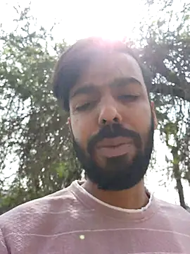 Snapshot of loveart007 chatting on 02/21/26, 06:47 loveart007 online show from 02/21/26, 06:47