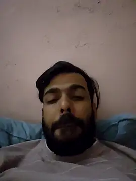 Snapshot of loveart007 chatting on 02/21/26, 07:04 loveart007 online show from 02/21/26, 07:04