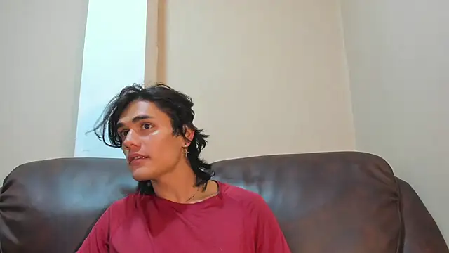 Snapshot of James_Morrisonm chatting on 11/07/25, 10:32 James Morrisonm online show from 11/07/25, 10:32