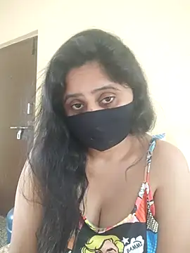 mouni499 online show from 02/04/26, 09:37