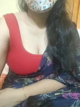 Snapshot of mouni499 chatting on 04/01/26, 02:14 mouni499 online show from 04/01/26, 02:14