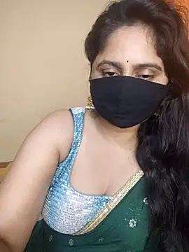 Snapshot of mouni499 chatting on 07/03/26, 08:32 mouni499 online show from 07/03/26, 08:32