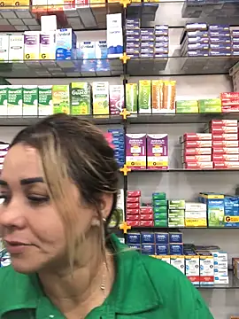 Snapshot of imoly_ chatting on 11/02/25, 01:24 imoly  online show from 11/02/25, 01:24