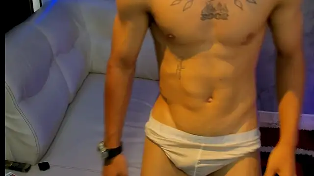 Snapshot of soy_Aron chatting on 12/01/25, 07:30 soy Aron online show from 12/01/25, 07:30