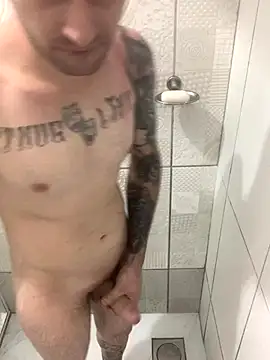 Manfredini607452 online show from 11/25/25, 01:05