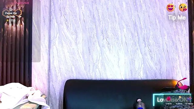 CriisBrown  online show from 01/14/26, 10:21