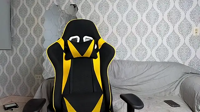 Snapshot of Boy_savoy chatting on 12/01/25, 07:24 Boy savoy online show from 12/01/25, 07:24