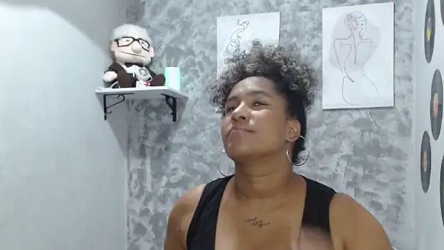 Ambar foxy online show from 11/07/25, 07:36