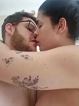 Snapshot of Purple_Mario chatting on 03/16/26, 06:12 Purple Mario online show from 03/16/26, 06:12