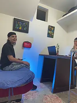 Snapshot of Nick_orion chatting on 12/16/25, 04:50 Nick orion online show from 12/16/25, 04:50