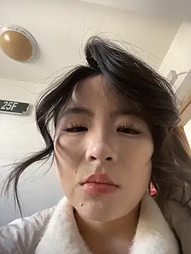 Snapshot of Sinicoco chatting on 03/10/26, 05:56 Sinicoco online show from 03/10/26, 05:56