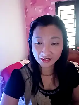 Snapshot of wees-lind chatting on 02/23/26, 04:32 wees-lind online show from 02/23/26, 04:32