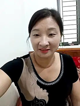 Snapshot of wees-lind chatting on 02/25/26, 08:46 wees-lind online show from 02/25/26, 08:46