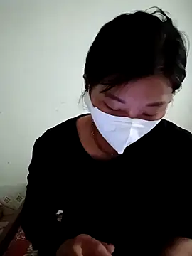 Snapshot of wees-lind chatting on 03/09/26, 08:18 wees-lind online show from 03/09/26, 08:18