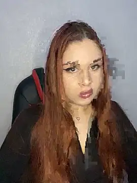 Snapshot of Miss_LindaFoxy chatting on 12/16/25, 02:22 Miss LindaFoxy online show from 12/16/25, 02:22