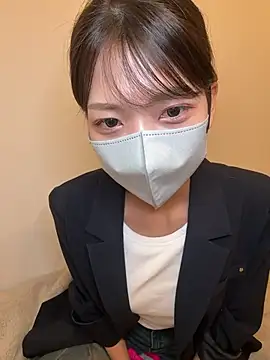 Snapshot of ARISU_1205 chatting on 11/25/25, 02:06 ARISU 1205 online show from 11/25/25, 02:06