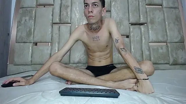 Who-am-I-201 online show from 11/26/25, 10:44