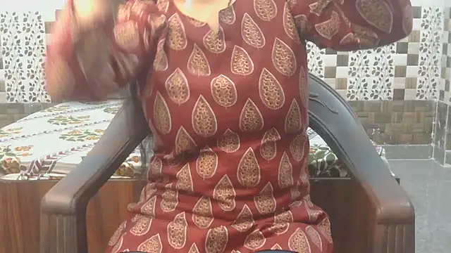 Sneha lovely01 online show from 05/31/26, 08:21