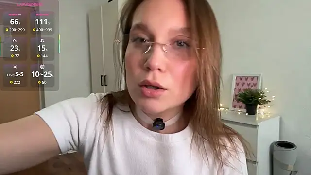 Snapshot of Kalli_ly chatting on 03/28/26, 02:05 Kalli ly online show from 03/28/26, 02:05