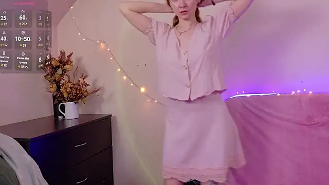 TinyMuse  online show from 11/20/25, 11:43