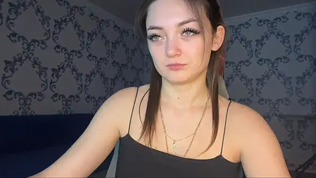 TwotyBright online show from 02/03/26, 06:22