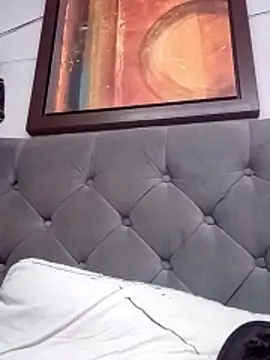 KARNEs24666 online show from 02/16/26, 09:05