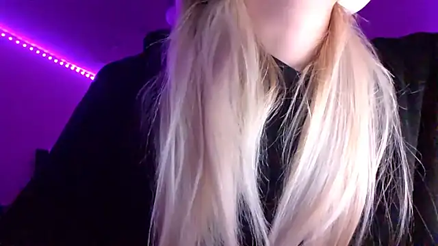 KarinRobertson online show from 11/24/25, 07:35