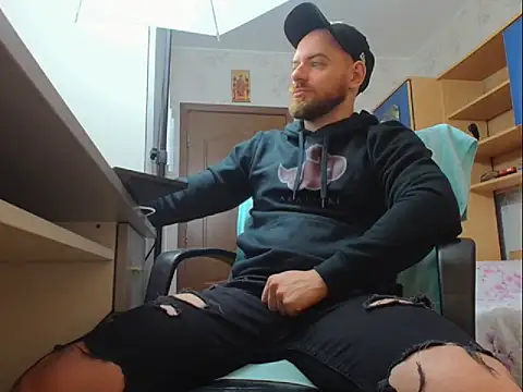 Ryanstone  online show from 01/16/26, 06:06