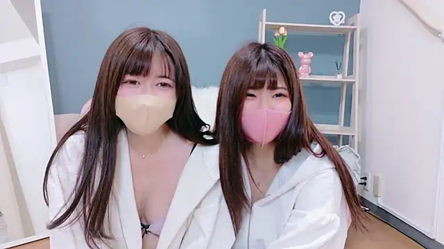 oto-X-cup online show from 11/04/25, 12:04