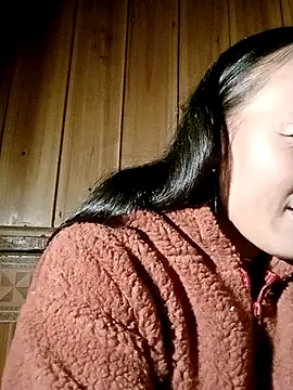 Snapshot of Sara_pusyy chatting on 11/23/25, 12:05 Sara pusyy online show from 11/23/25, 12:05