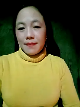 Snapshot of Sara_pusyy chatting on 11/28/25, 11:46 Sara pusyy online show from 11/28/25, 11:46