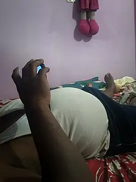 hyd couple7878 online show from 11/09/25, 10:24