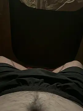 Snapshot of adamblunt59 chatting on 02/27/26, 05:46 adamblunt59 online show from 02/27/26, 05:46