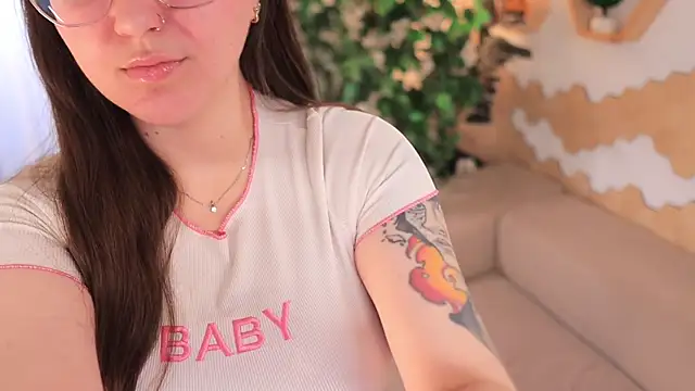 Snapshot of ryzen9800x3d chatting on 11/03/25, 01:34 ryzen9800x3d online show from 11/03/25, 01:34