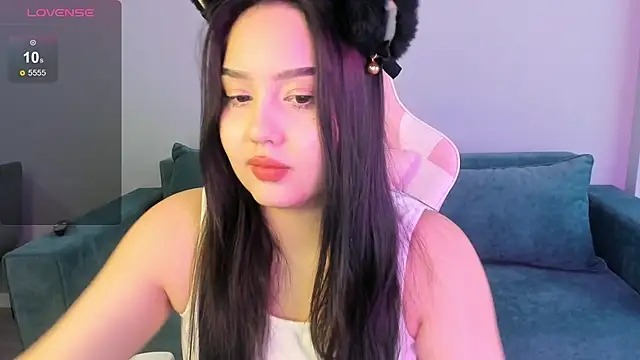 Snapshot of ayameshiratori chatting on 12/05/25, 03:37 ayameshiratori online show from 12/05/25, 03:37