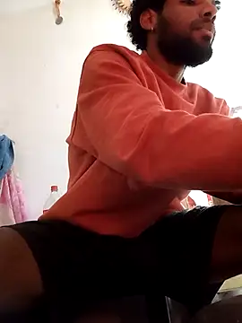 Snapshot of Angel23cm1 chatting on 04/01/26, 01:41 Angel23cm1 online show from 04/01/26, 01:41