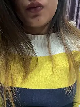 Snapshot of Angel-pune001 chatting on 11/12/25, 06:47 Angel-pune001 online show from 11/12/25, 06:47