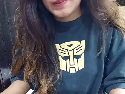 Snapshot of Angel-pune001 chatting on 02/19/26, 06:53 Angel-pune001 online show from 02/19/26, 06:53