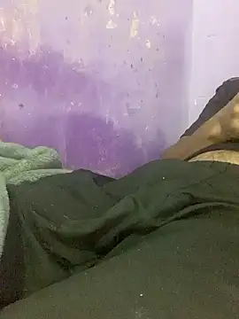 Snapshot of hotman29 chatting on 11/25/25, 09:09 hotman29 online show from 11/25/25, 09:09