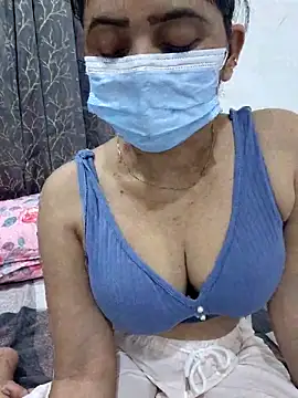 Aarti909090 online show from 05/29/26, 02:48