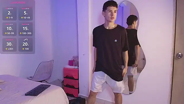 Eiden Blake online show from 03/12/26, 01:45