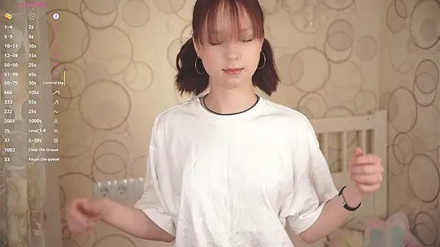 MaisieStarlight online show from 01/08/26, 05:04