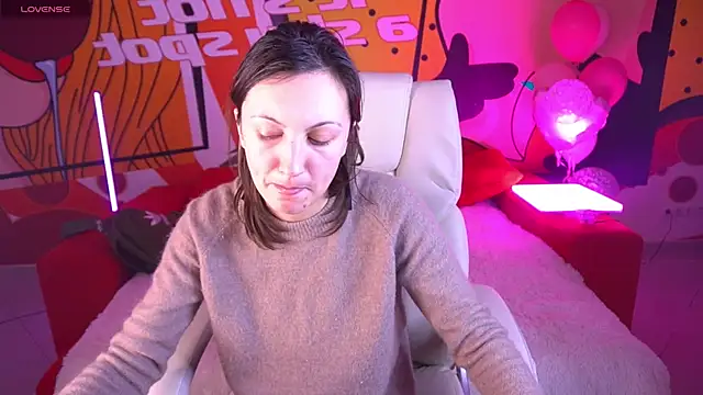 ZafiraMoonn online show from 02/24/26, 02:48