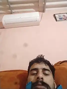 Snapshot of sexychd chatting on 11/24/25, 02:44 sexychd online show from 11/24/25, 02:44