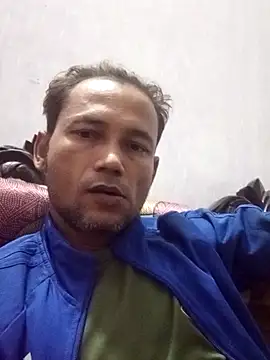 Snapshot of Najirhossain72 chatting on 12/18/25, 07:09 Najirhossain72 online show from 12/18/25, 07:09